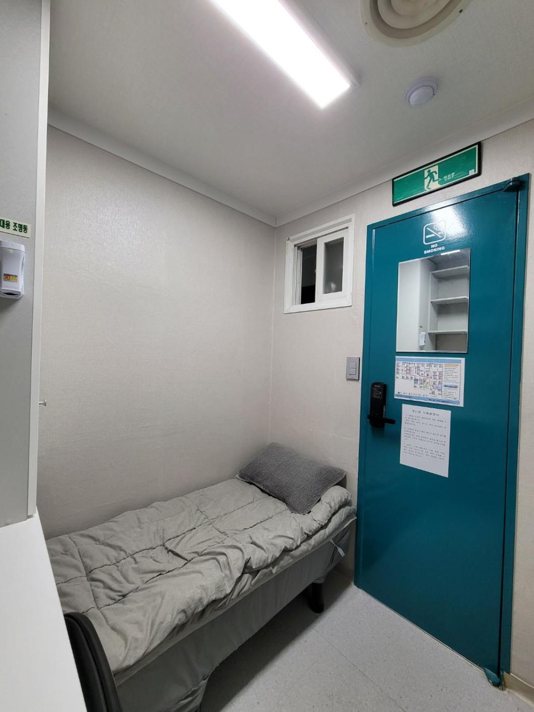Female Only - Coco Stay Jongno Hyehwa Station Сеул Номер фото